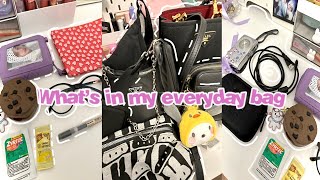 what's in my everyday bag 🐈