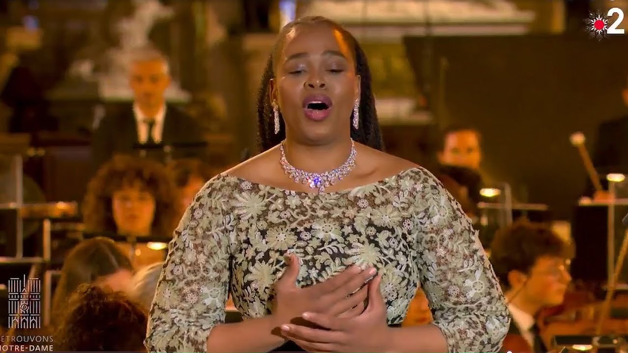 Amazing Grace | Notre Dame reopening | Pretty Yende 法国巴黎圣母院《奇异恩典》，震撼了世界