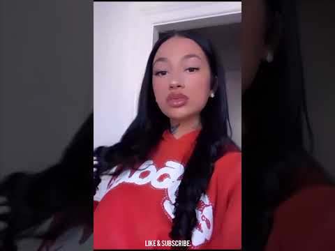 Bhad Bhabie Out On Vacation With Her Friends & Fiancé, Twerking, & Shows Her Different Looks