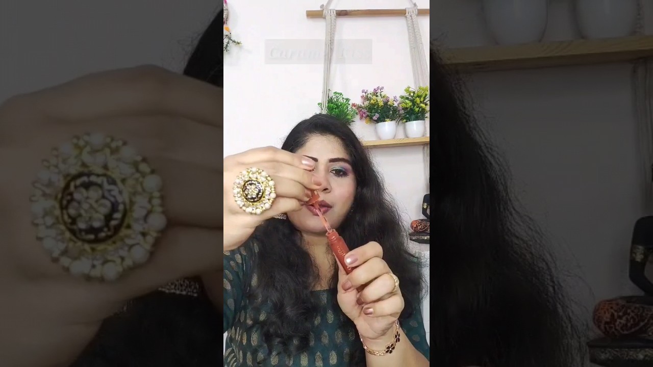 New Blue Heaven Cookie And Souffle Air Whipped Lip Cream Caramel Kiss & Sugar Rush Swatches 