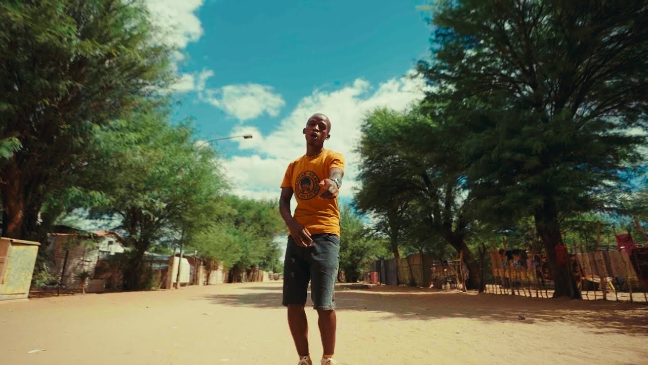 THE SPOTLIGHT PRESENTS: PREZZ FT DJ UNDERWATER - GONRO