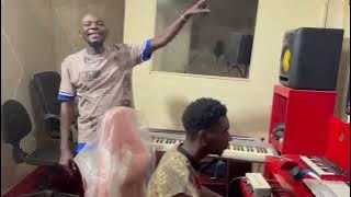 Docteur x annonce son nouveau son ( Frappe  Massive )
