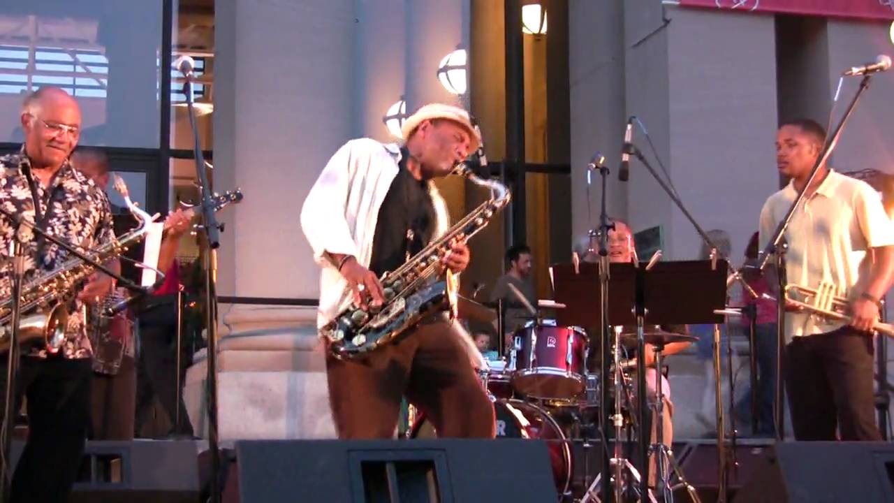 James Ross @ (Sax) Kirk Whalum - Hugh 