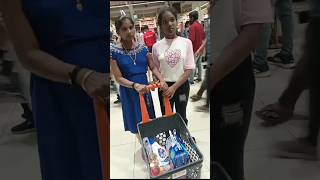 Nasto-ൽ  എന്തൊക്കെ ഉണ്ട് എന്ന് നോക്കിട്ടു വരാം nestohypermarket hypermarket @nestohypershorts