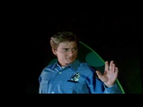 Killer Klowns from Outer Space (1988) - Deleted Scene: Tight Rope