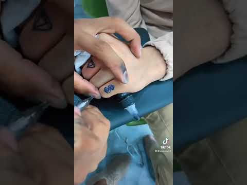 وشم وشمات صغيره نازكه