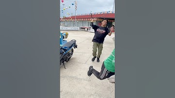 Tên cướp xe ôm liều lĩnh gặp cảnh sát và cái kết buồn #usa