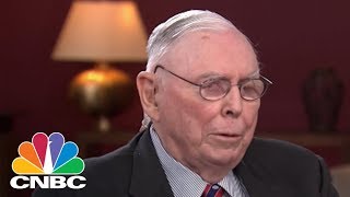 Charlie Munger: Bitcoin Is Worthless Artificial Gold | CNBC