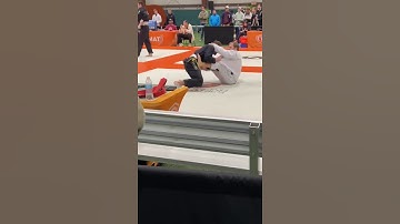 Loop Choke in Jiu Jitsu Tournament