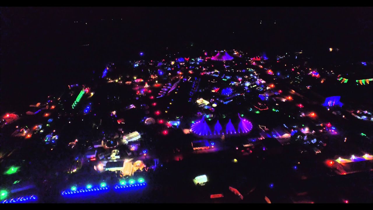 CCCamp15 bei Nacht von Oben