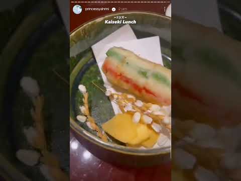 Lunch with keluarga