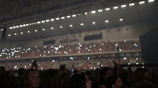 Crowd singing Best Song Ever & Bohemian Rhapsody before Harry Styles show (Stockholm, June 29 2022)