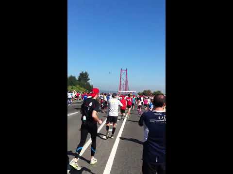 Ambiance au départ du semi marathon de lisboa en 2014 avec fibre-running