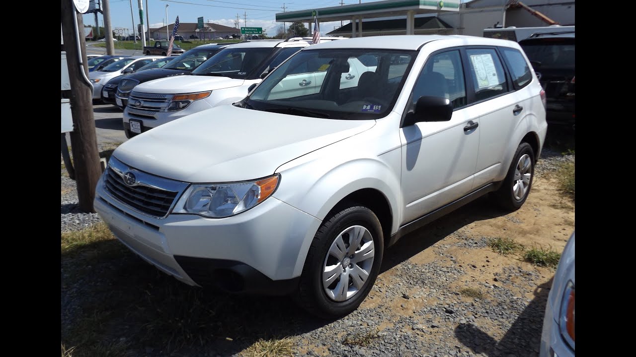 2010 Subaru Forester AWD 2.5L 4 Cylinder Start Up, Tour and Review