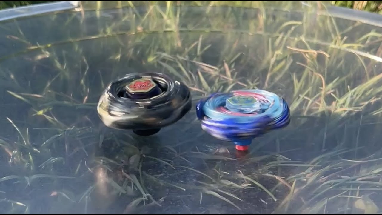 Beyblade Metal Masters Battle! Gravity Destroyer AD145WD vs Galaxy Pegasus W105R2F