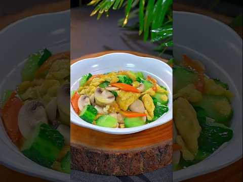 The Flavors of Lifeのレシピ: 口蘑と三種の具の煮込み〜香りよく下ご飯が進む