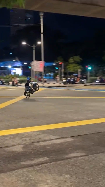42 ni Rembat Motor Open sape ni ? Gaya Bawak bukan Matrempit #rempit #motovlog #shorts #trending#fyp