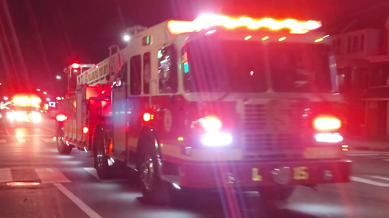 PFD R.I.T LADDER 15 & R.I.T MEDIC 2 RESPONDING SCREAMING Q & HORN YouTube