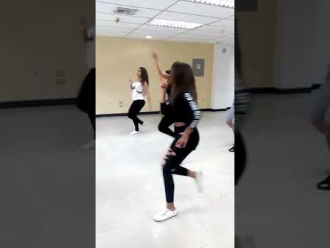 TWERK — LOS BOYS** COREOGRAFÍA