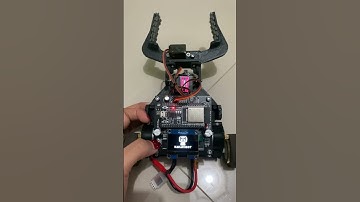 Making a tiny transporter robot🤩 #robot #robots #engineering #electronic #diy #arduino #technology