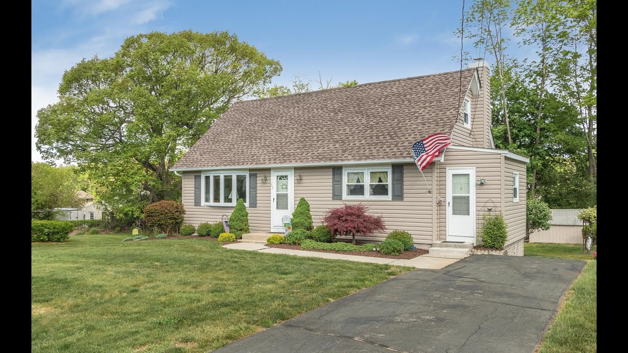 Real Estate Video Tour 63 Scotchtown Dr, Middletown, NY 10941