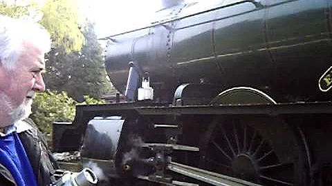 7812 Erlestoke Manor Leaving Wiliton 19/3/11