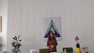 Palestra:Tudo provém de Deus, façamos a nossa parte./Palestrante: Inês