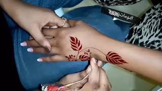 Sudanese henna طريقة رسم الحنة السودانية الحمراء
