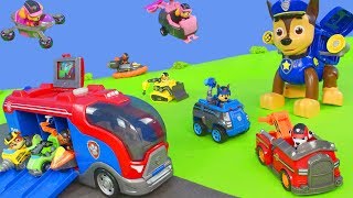 Paw Patrol Mission Cruiser und andere Spielzeugautos