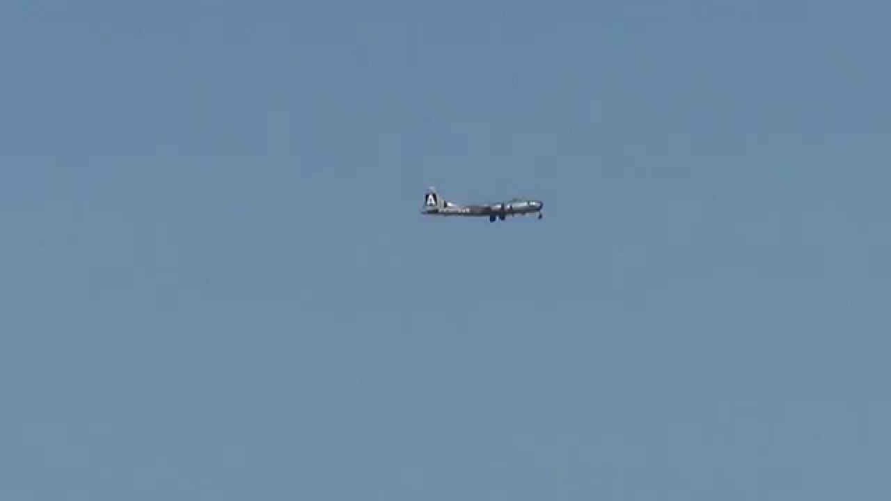 CAF B-29 N529B FIFI coming into Palm Springs Airport 2015-03-09