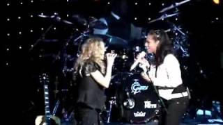 Sheryl Crow & Alicia Keys - "Inner City Blues" (2007)