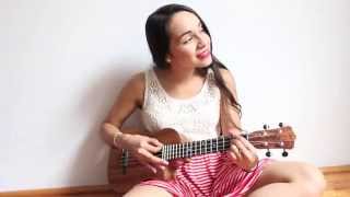 Video thumbnail of "Frank Sinatra - Strangers in the night (ukulele cover)"