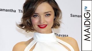 ミランダ カー セクシー白ワンピで 美背中 披露 サマンサタバサ 新cm発表会1 Miranda Kerr Press Conference Youtube ミランダ カー セクシー白ワンピで 美背中 披露 サマンサタバサ 新cm発表会1 Miranda Kerr Press Conference Youtube