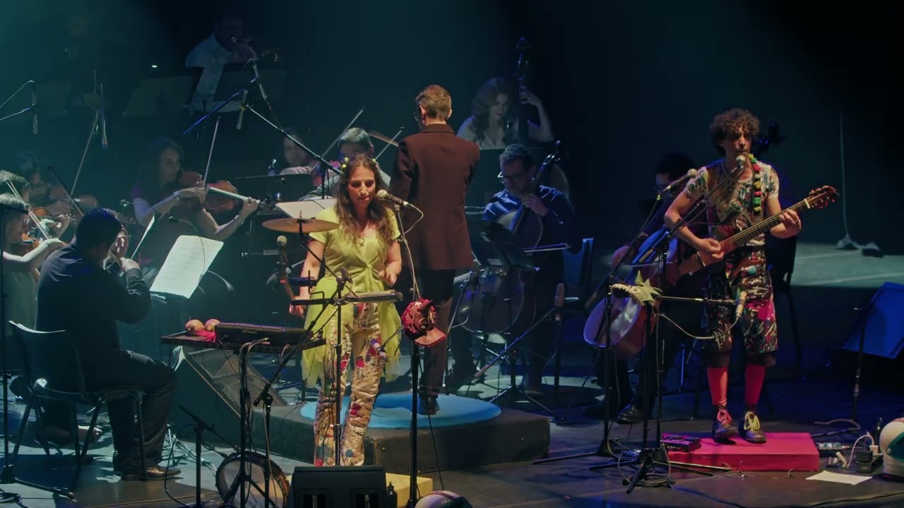 Watch Bum! com a Orquestra Sinfônica de Indaiatuba! on YouTube Watch Bum! com a Orquestra Sinfônica de Indaiatuba! on YouTube