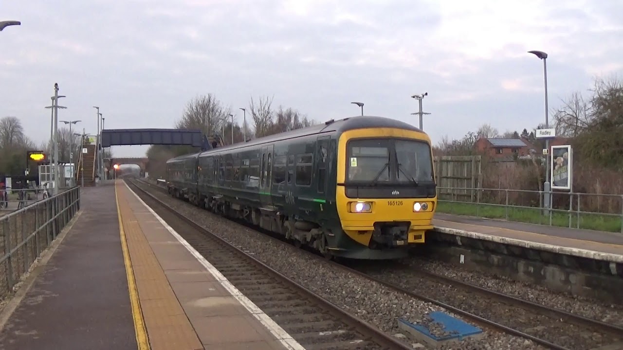 Trains at Radley (CVL) 04/01/2019 YouTube