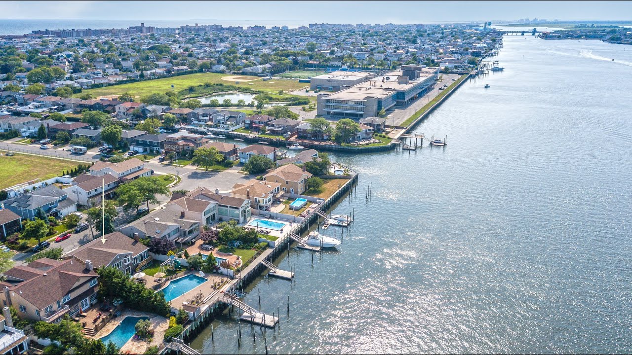 Lido Beach NY Bayfront House Tour Presented by Alex Rubin Team | 293 Harbor Drive