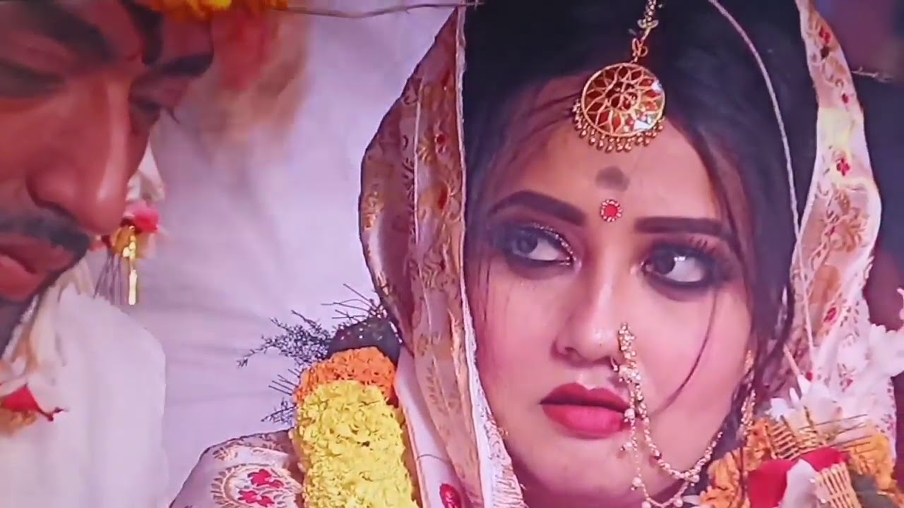 Viral Assamese wedding video  moinakon bakhor