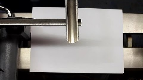 Wood Turning - Beginners Guide # 6 - The Spindle Roughing Gouge