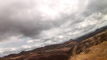 VAS Chimera Passing Ritewing Zephyr III After Bungee Launch