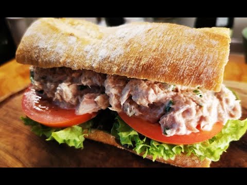 Video: Brötchen Mit Thunfischkonserven