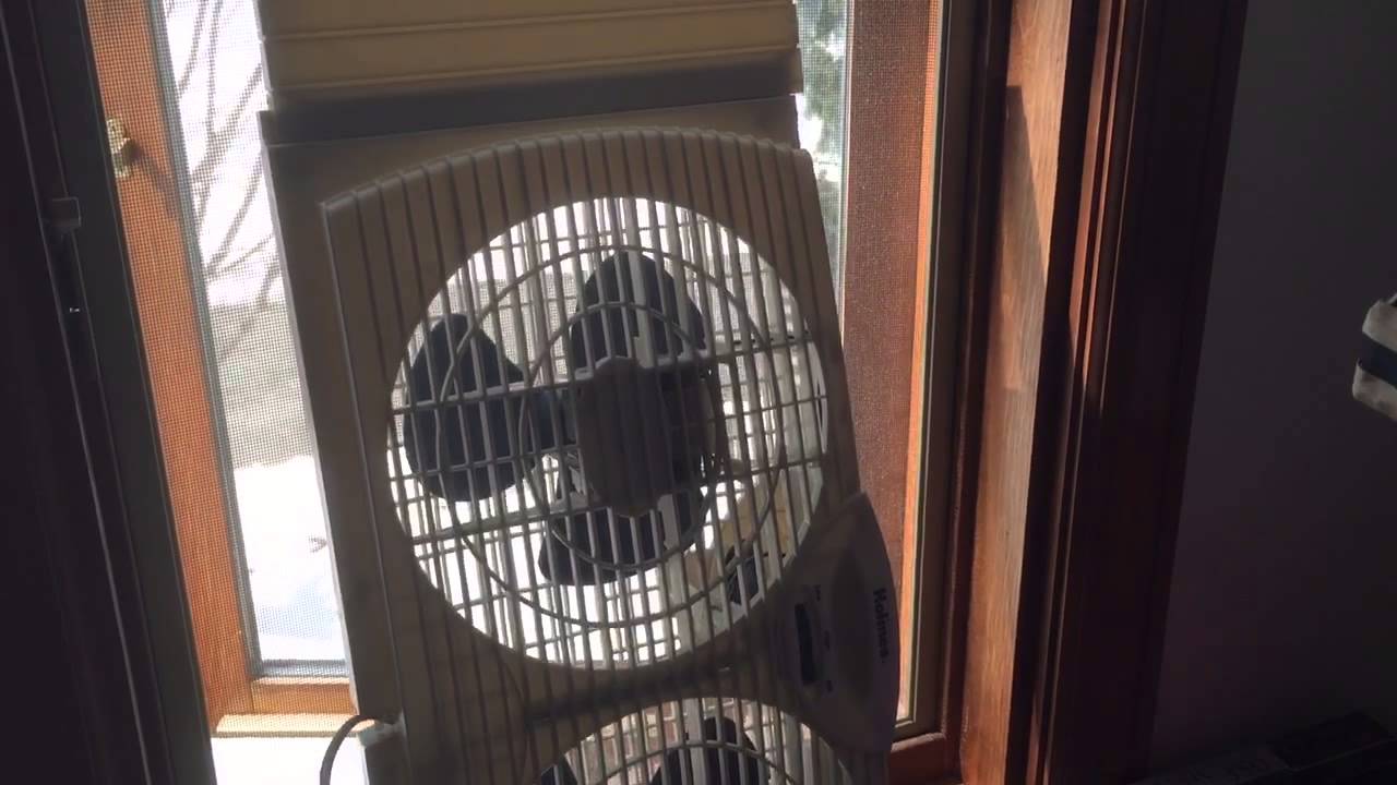 Holmes window fan (In my window) - YouTube