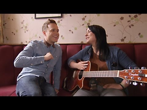 Olly Murs finds a SOLE mate in Lucy Spraggan - The Xtra Factor 2012