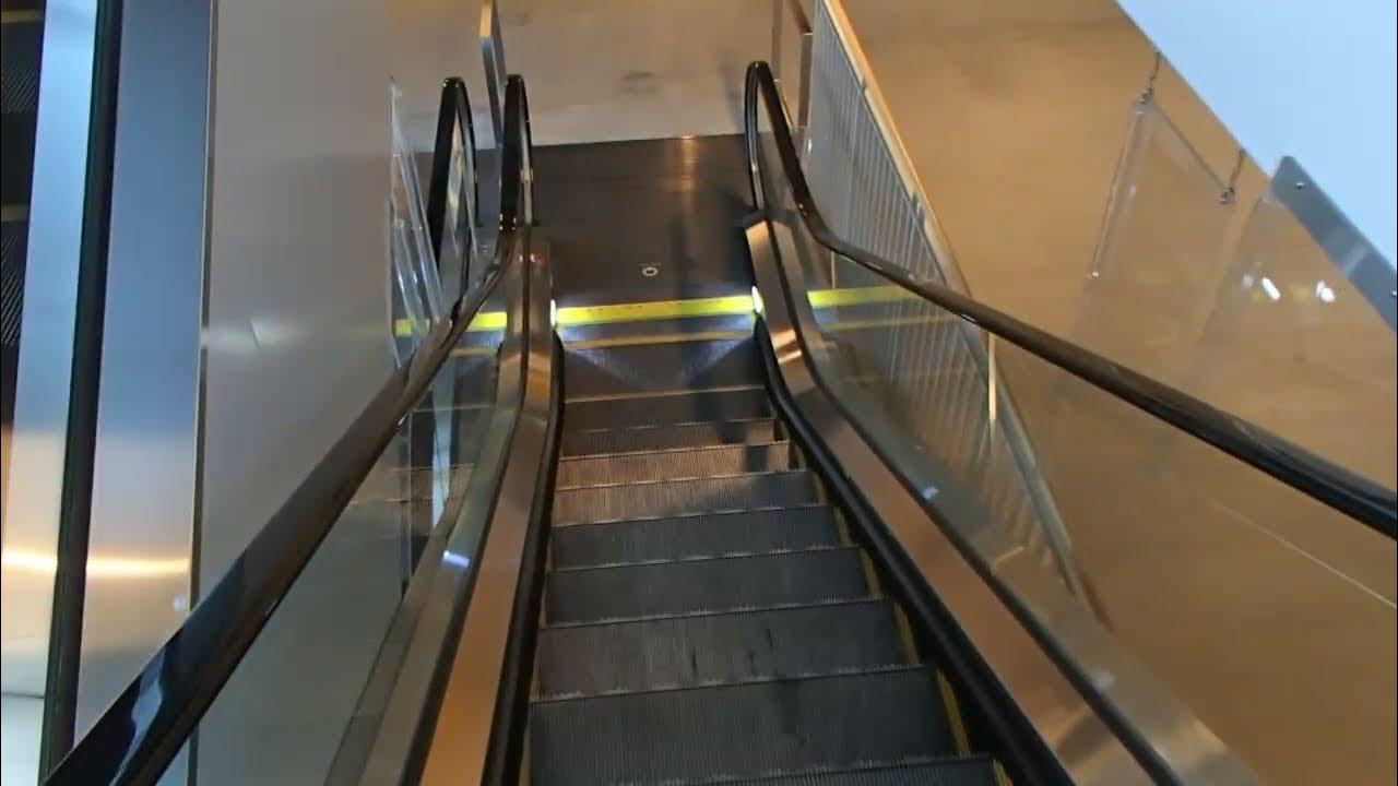 HAPPY ESCALATOR MONDAY!IKEA立川シンドラーエスカレーター(下り)9300AE Schindler Escalators/l'escalator（動画） YouTube