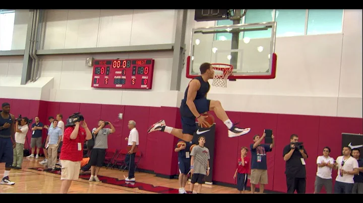 Blake Griffin Puts on Jam Session In Front Of Futu...
