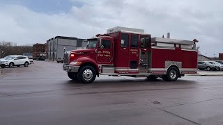 St. Peter Engine 512, Engine 506, & Rescue 502 Responding