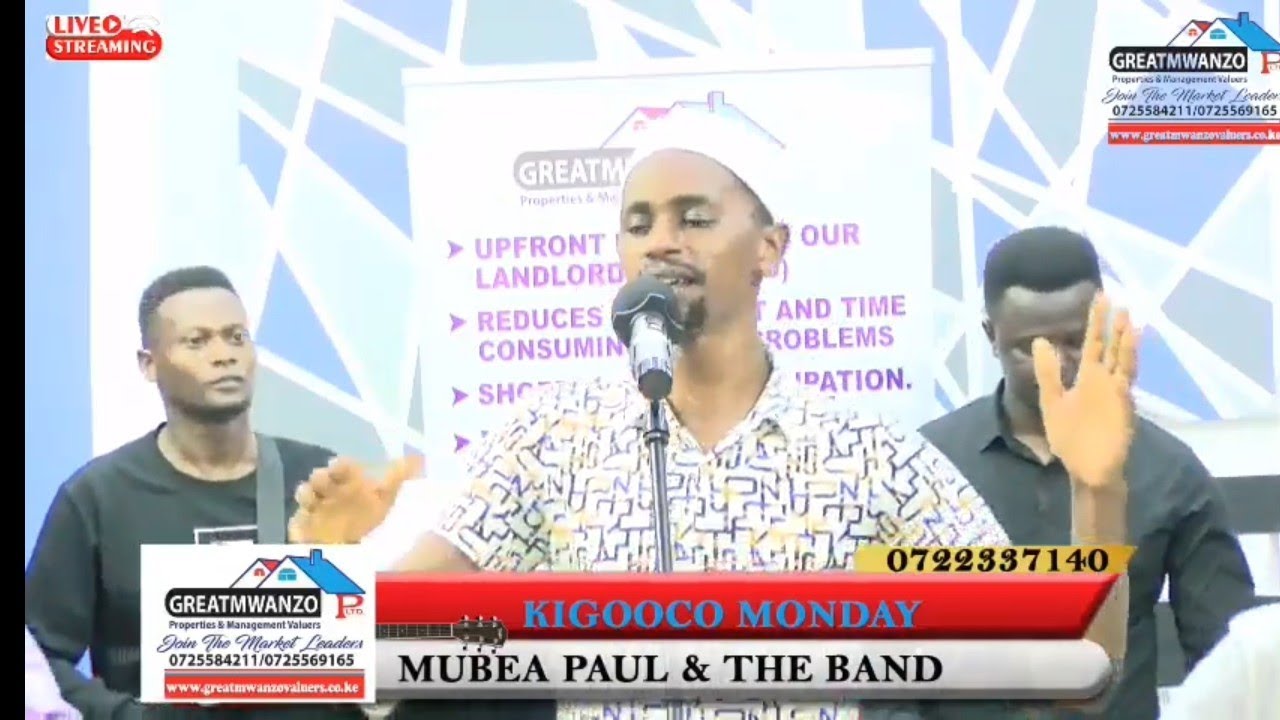 MC Hesbon and the band with mubea paul @kigooco monday, 🔥🔥