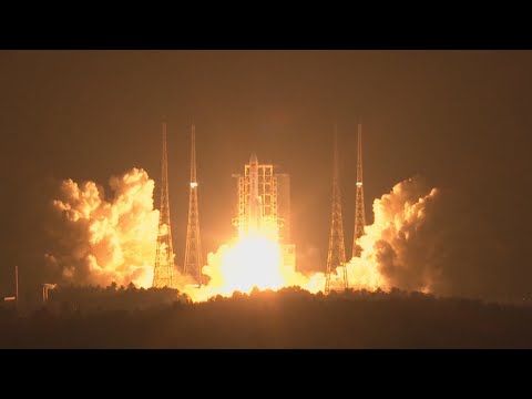 中 최대 운반로켓 발사 성공…내년 <strong>화성</strong> <strong>탐사</strong> 발판 / 연합뉴스TV (YonhapnewsTV)