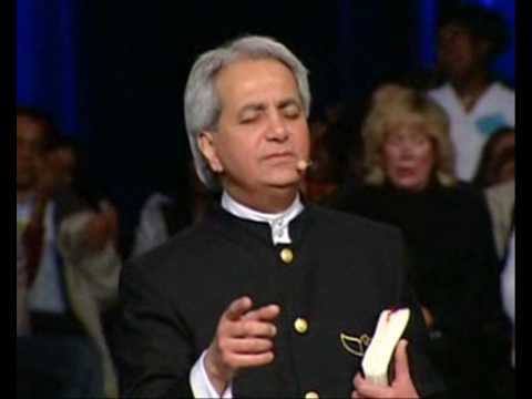 Benny Hinn sings 