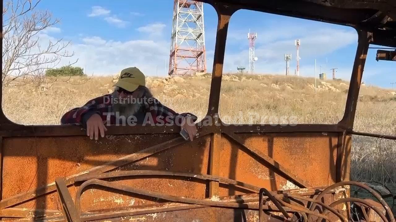 Residents of north Israel return to their homes to begin rebuilding amid ceasefire with Hezbollah