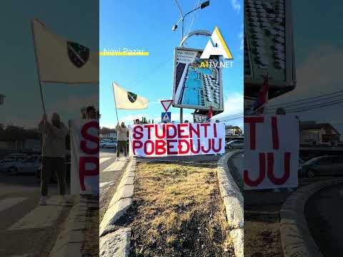 Studenti i Zbor građana razvili tranaspatent “ studenti pobeđuju” na više lokacijanu Novom Pazaru